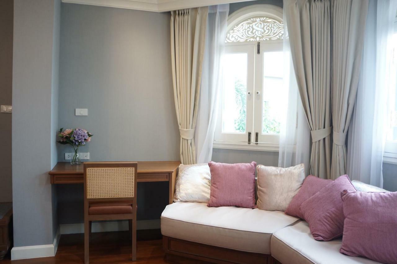 Hotel Hiranyakul House à Bangkok Extérieur photo